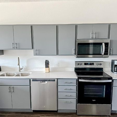 Sleepover 1Bd 1Ba Des Moines Apartments Luaran gambar