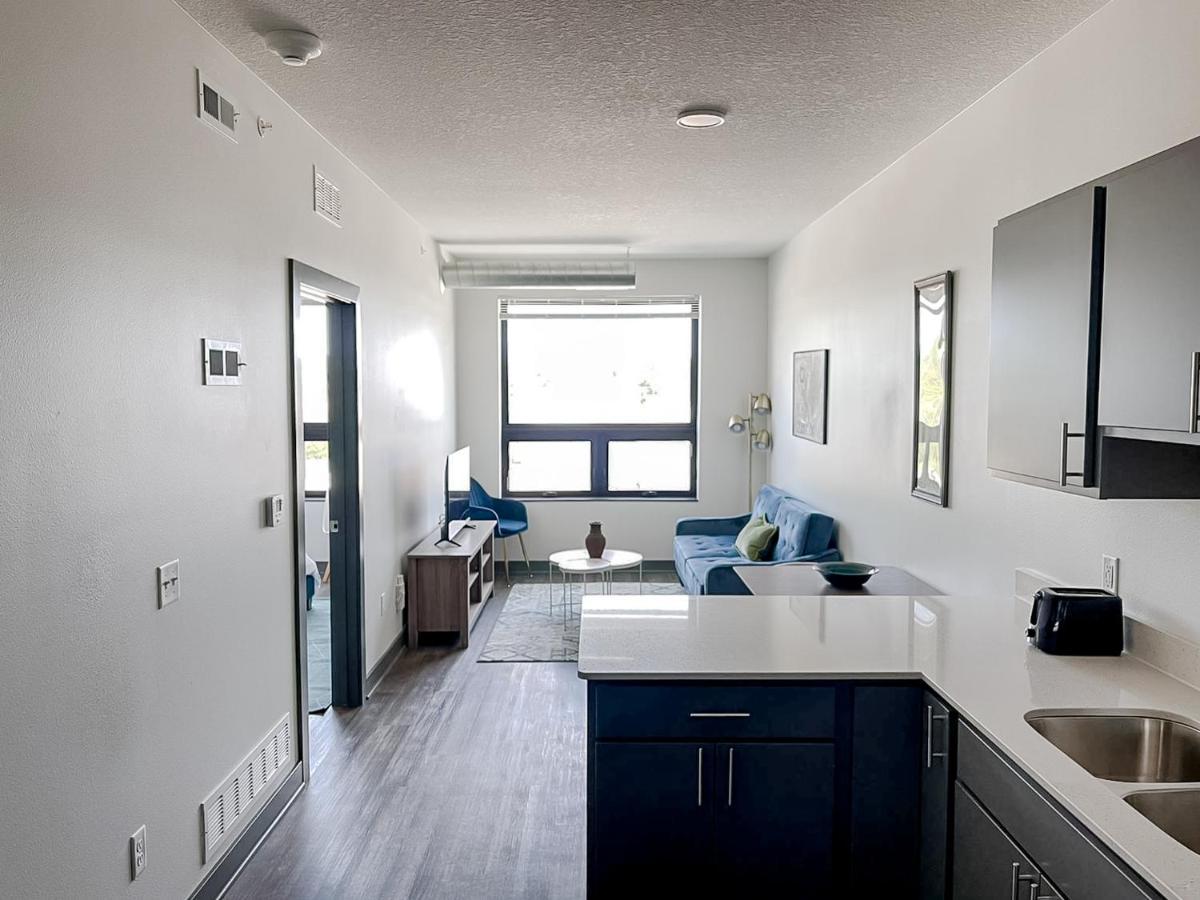 Sleepover 1Bd 1Ba Des Moines Apartments Luaran gambar