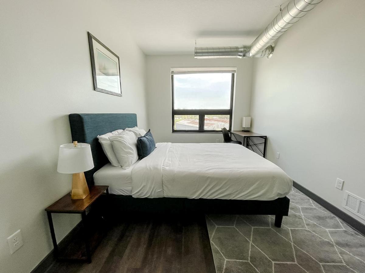 Sleepover 1Bd 1Ba Des Moines Apartments Luaran gambar