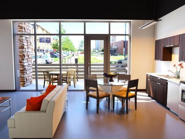 Sleepover 1Bd 1Ba Des Moines Apartments Luaran gambar