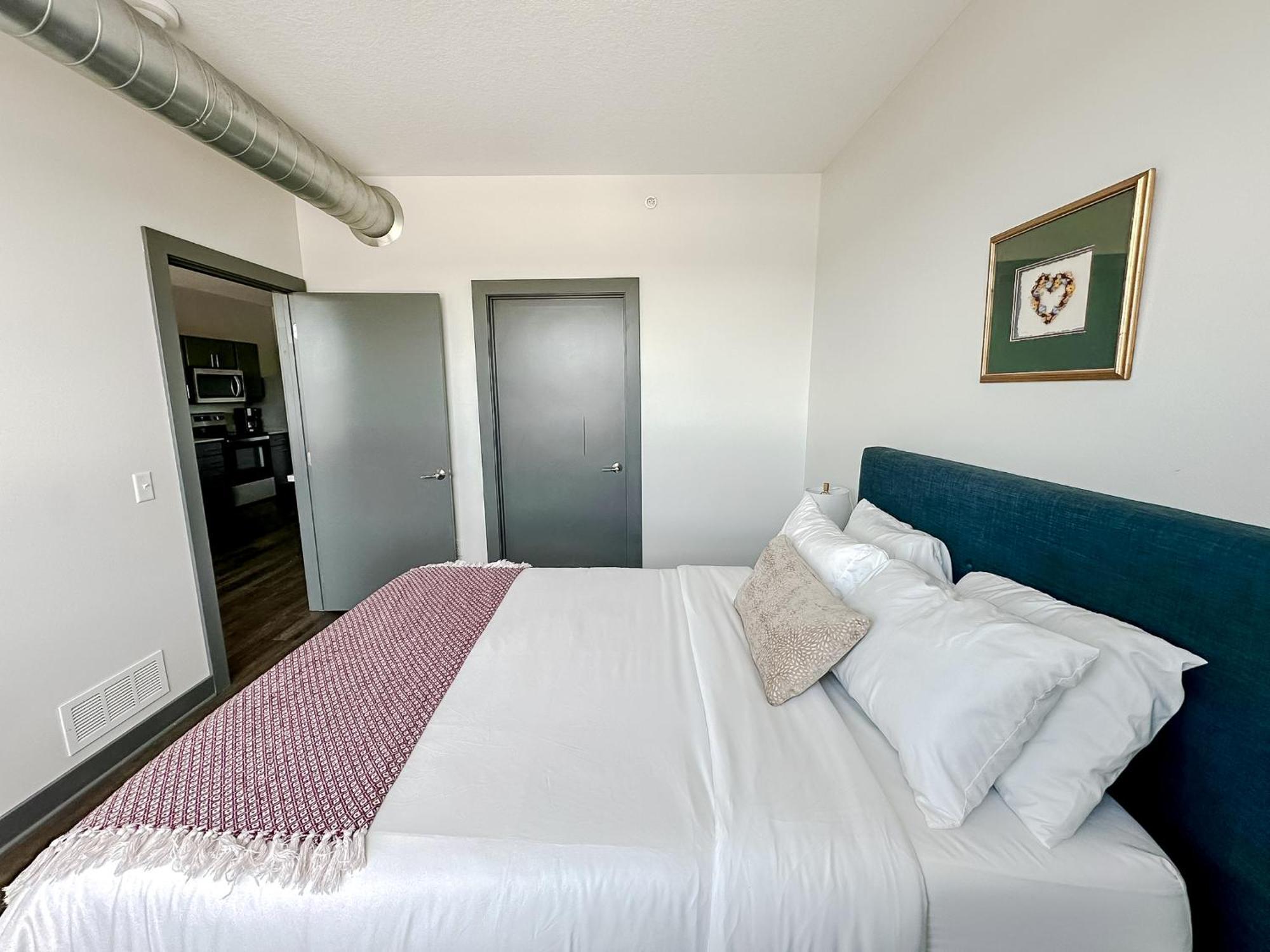 Sleepover 1Bd 1Ba Des Moines Apartments Luaran gambar